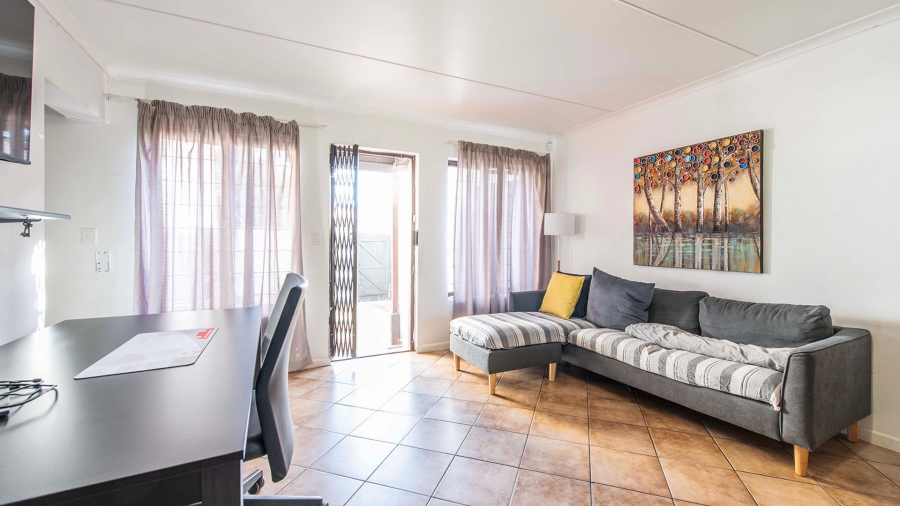 2 Bedroom Property for Sale in Parklands Western Cape